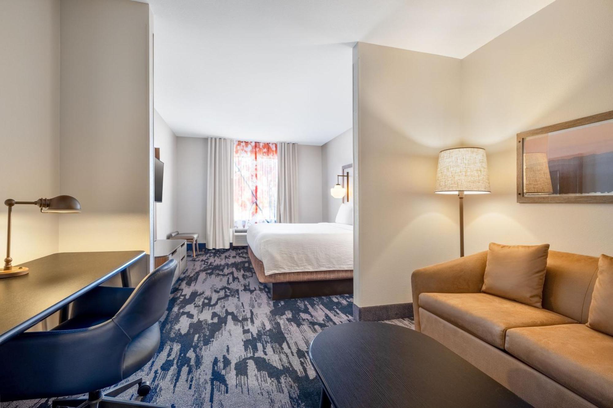 Fairfield Inn & Suites By Marriott Fort Walton Beach Hurlburt Area מראה חיצוני תמונה
