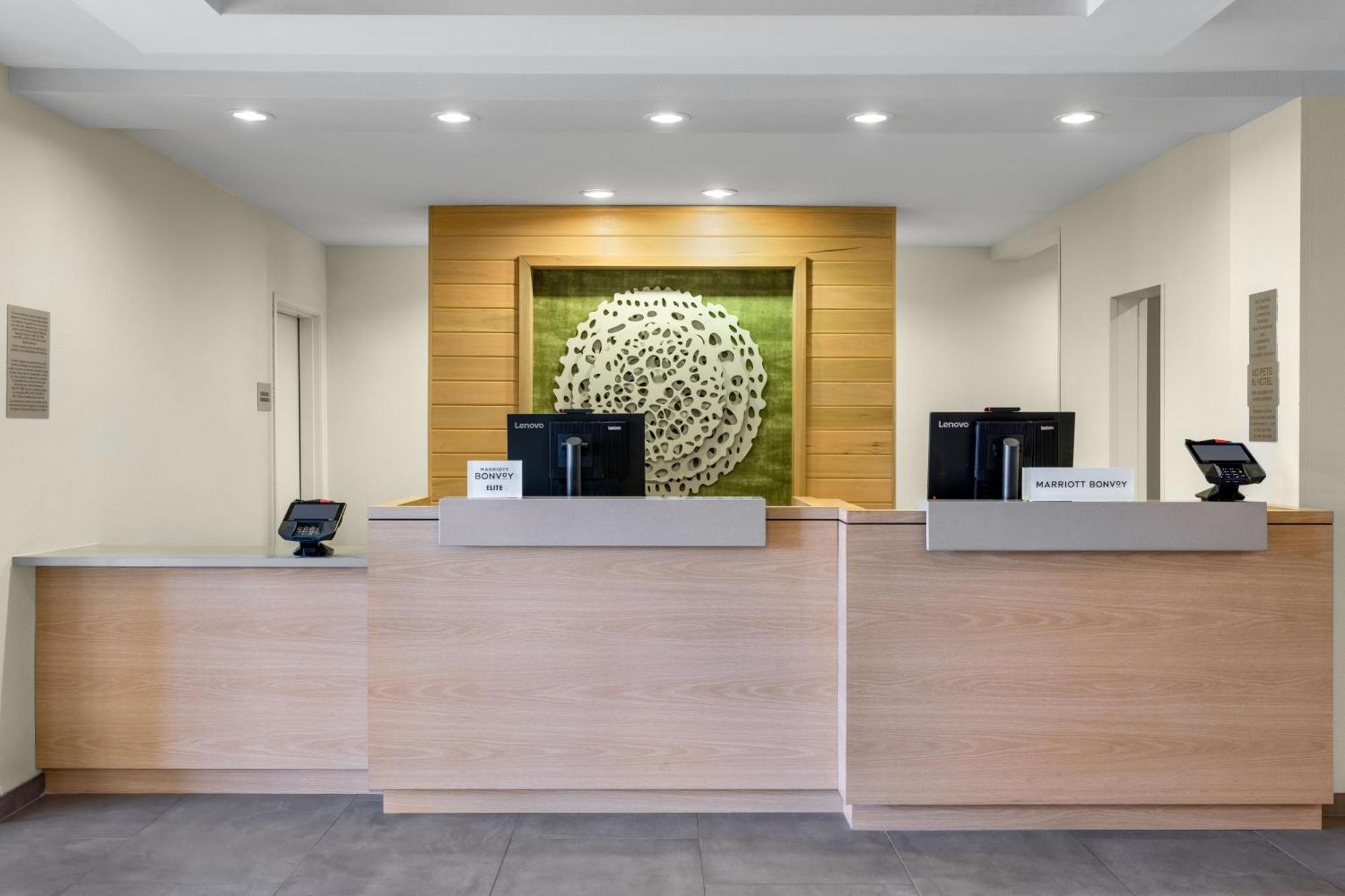 Fairfield Inn & Suites By Marriott Fort Walton Beach Hurlburt Area מראה חיצוני תמונה