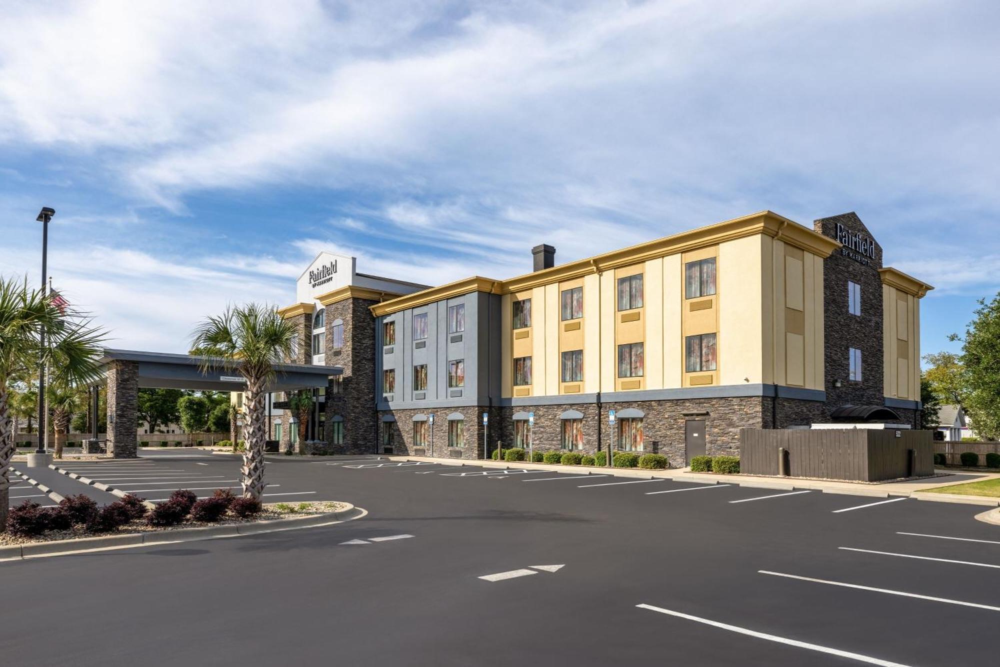 Fairfield Inn & Suites By Marriott Fort Walton Beach Hurlburt Area מראה חיצוני תמונה